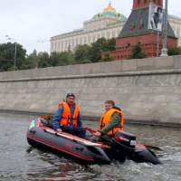 RU2FJ: На катере по Москва реке вдоль Кремля!