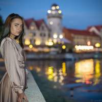Девушка в городе фотосессия рыбная деревня ночь Ночная фотосессия Калининград