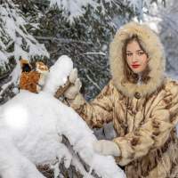Русская красавица - в лесу с белкой фотосессия Калининград