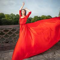 красное платье Летящее платье фотосессия в городе Калининград