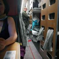 Проверка справок в Литве у пассажиров поезда Калининград-Москва