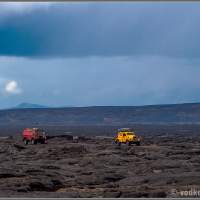 Исландия. Марсоходы движутся по лавовым полям