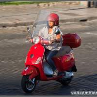 Бабуленция на красном скутере. Италия Рим Italy мотопутешествие на Yamaha FJR1300