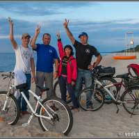 Наша велодружина на берегу Балтийского моря