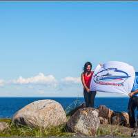 Мыс Песчак - с флагом водкомоторного сообщества Соловки