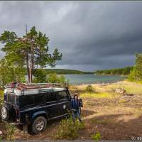 Land Rover Defender 110 на озере Светлая Ламбина